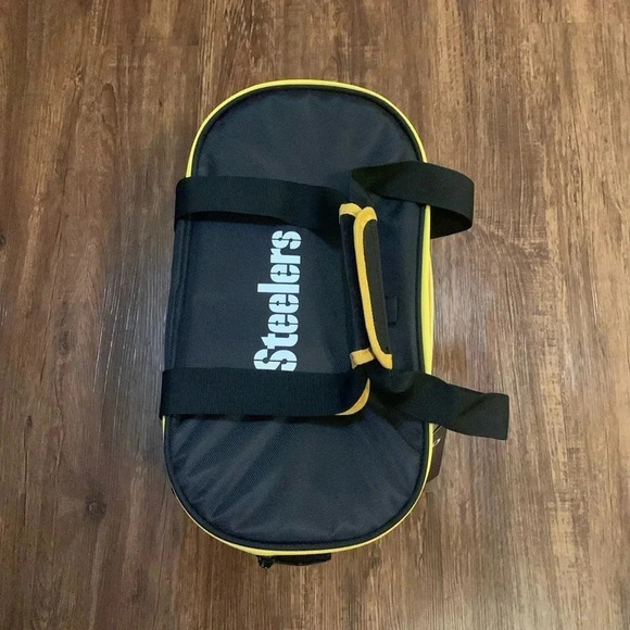 NFL Pittsburgh Steelers Insulated Cooler Tote Bag 28 Can Shoulder Strap NWT - Picture 3 of 9